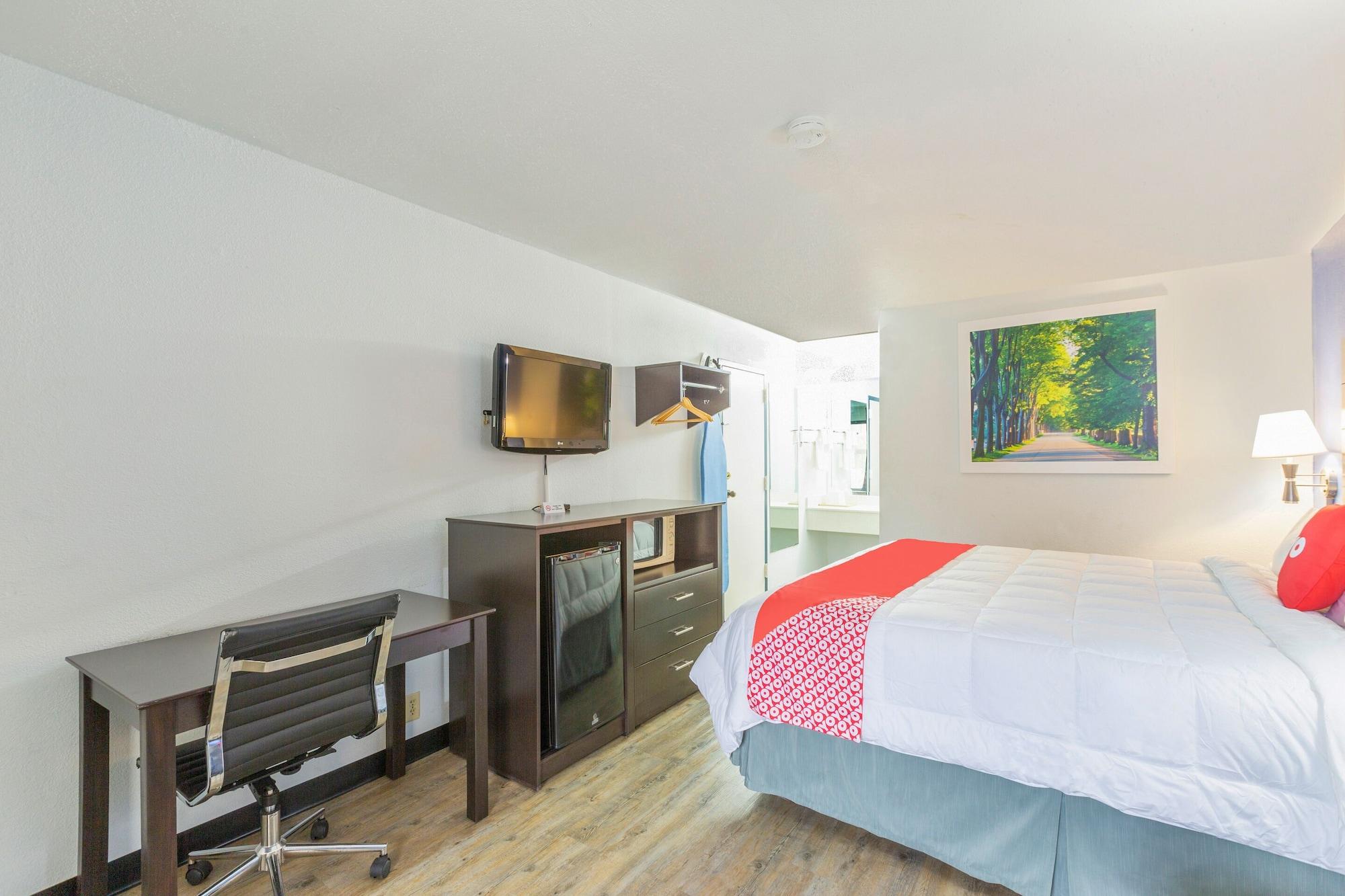 Oyo Hotel Baton Rouge Mid City Eksteriør billede