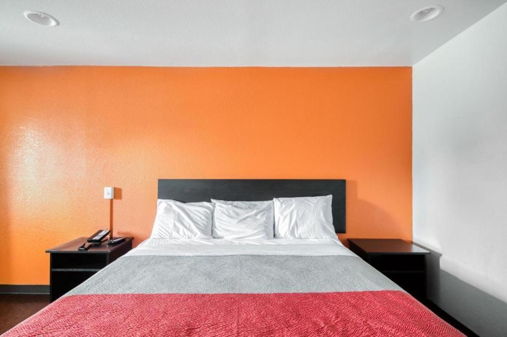 Oyo Hotel Baton Rouge Mid City Eksteriør billede