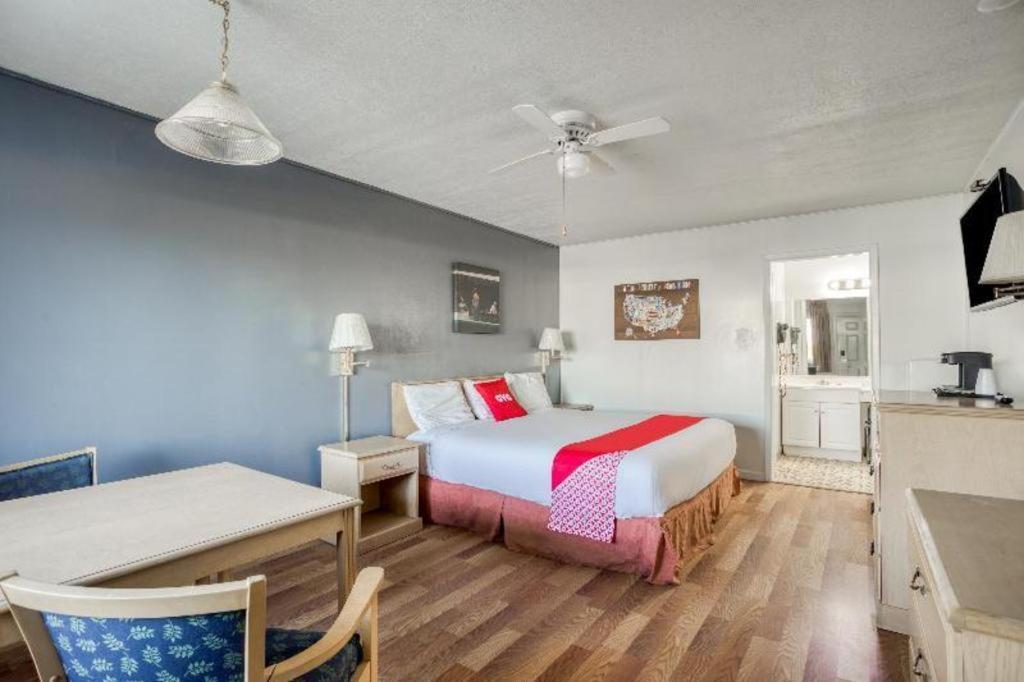 Oyo Hotel Baton Rouge Mid City Eksteriør billede